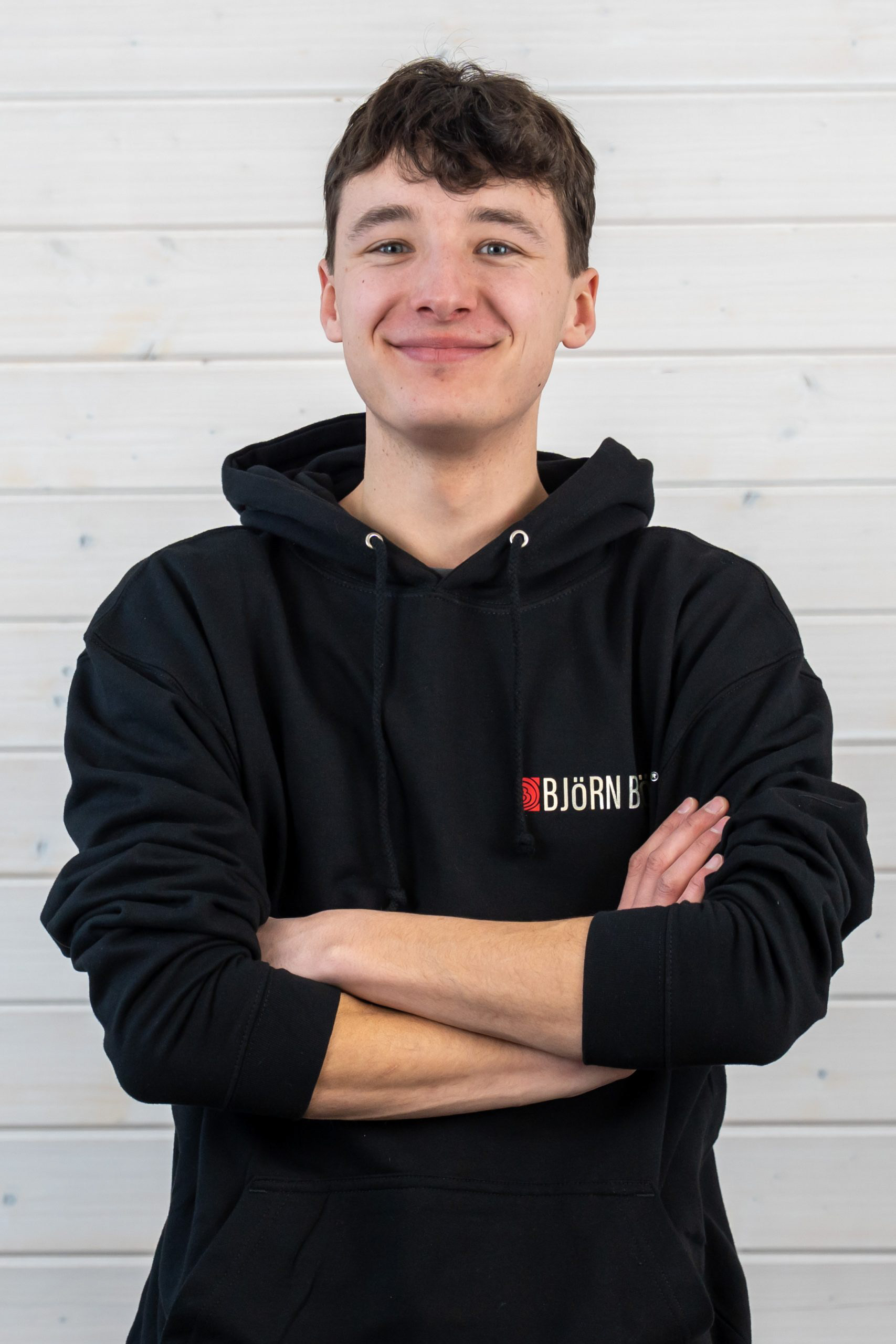 Mitarbeiterportrait von Jan Dombrowksi Tischlergeselle bei der Firma Bjoern Bloehs aus Neustadt in Holstein 